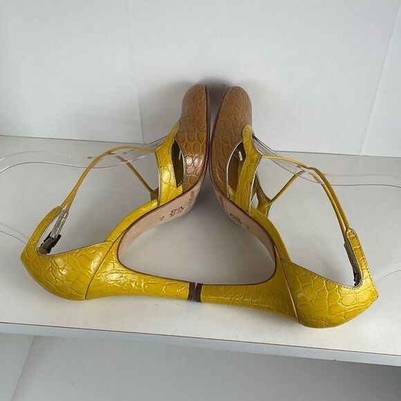 Yellow Mustard Crocodile Embossed Leather Heels 7 - Picture 13 of 14